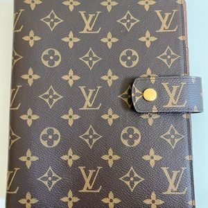 Large Ring Monogram Agenda
